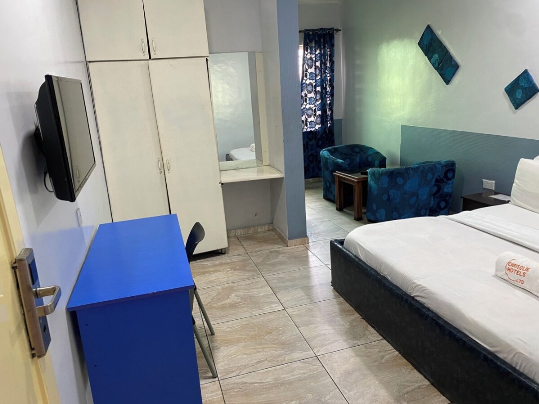 Exclusive Room
